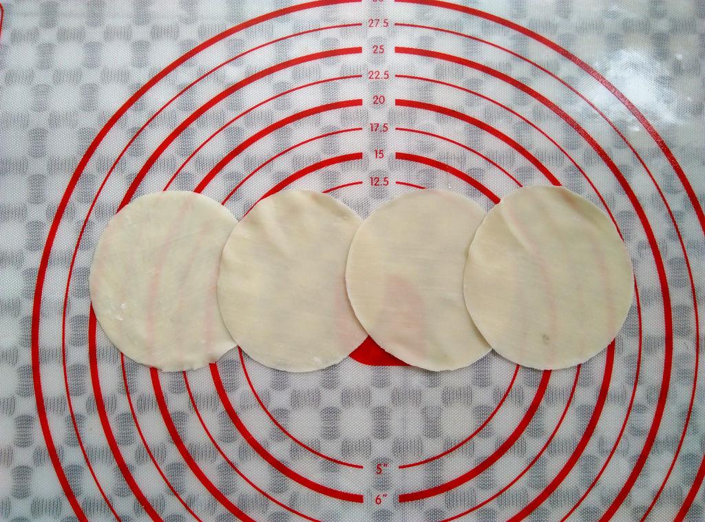 最简单的玫瑰花饺子的做法,玫瑰花饺子手法视频