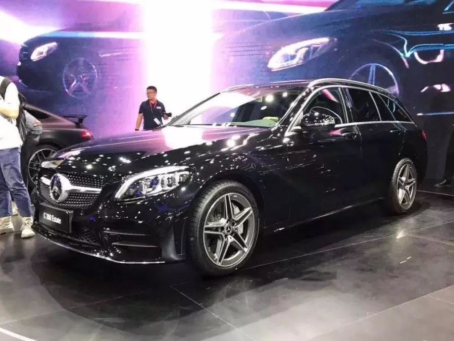 十一代卡罗拉广州车展,新款卡罗拉与新款思域谁值得买