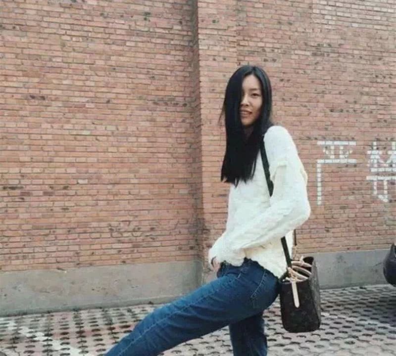 刘雯大包包推荐,刘雯同款豹纹包包