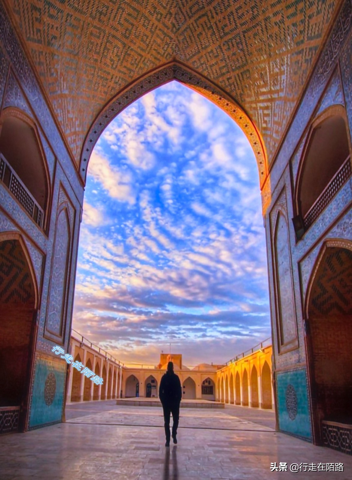 伊朗圣城旅完整版,伊朗衣食住行