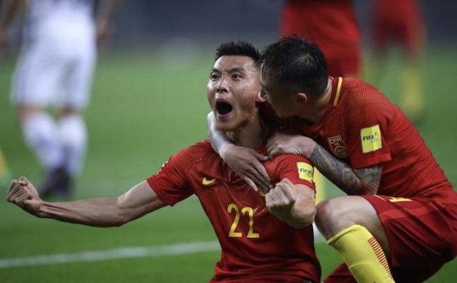 中国足球真的要靠归化才是出路吗,韩媒抨击国足臭名昭著