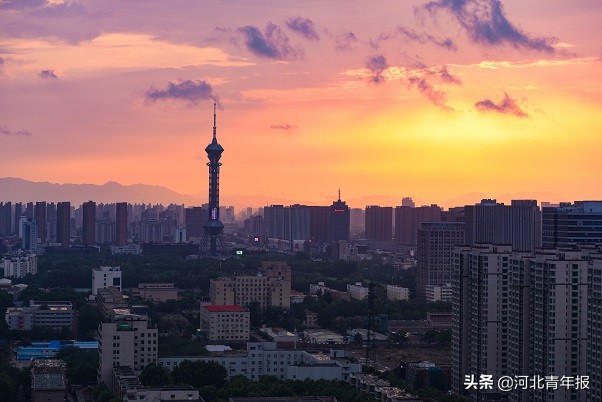 ７年拍下近400部延时摄影作品，这位摄影师展示别样“最美石家庄”，快来看看吧！