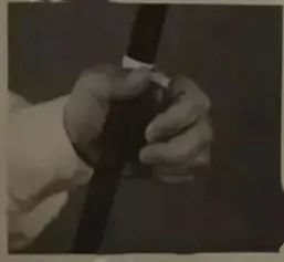 右手运弓和左手按弦二胡深度讲解,二胡左手手型和按弦方法图解教学