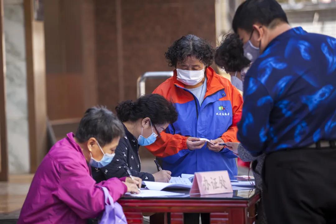 鍙屼簳棣栧煄鍥介檯,棣栧煄鍥介檯鍙屼簳