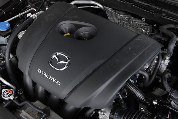 马自达cx-42021探索版配置,2021款cx-4还能卖多少钱