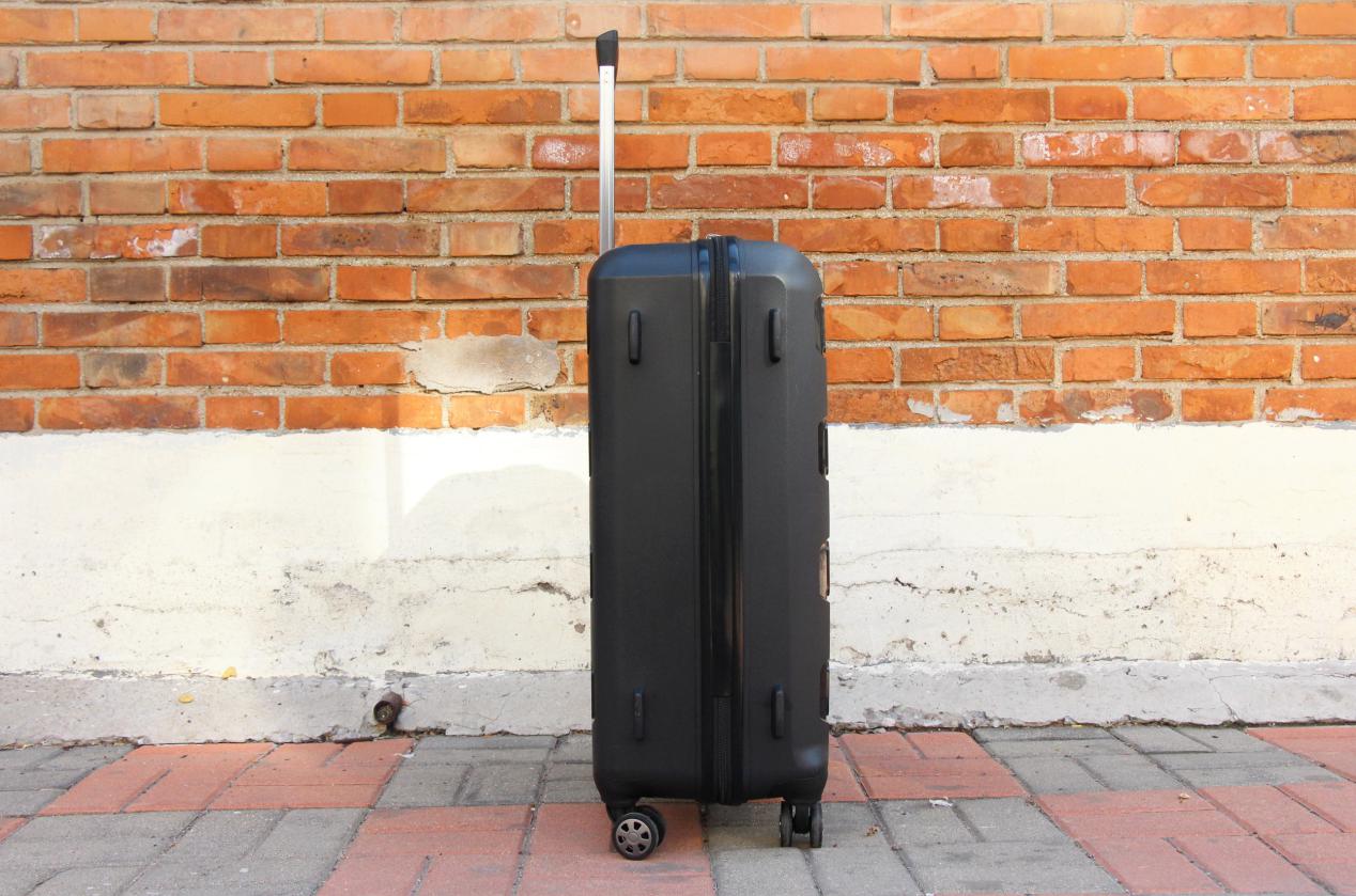 swiza行李箱怎么样,swiza行李箱测评