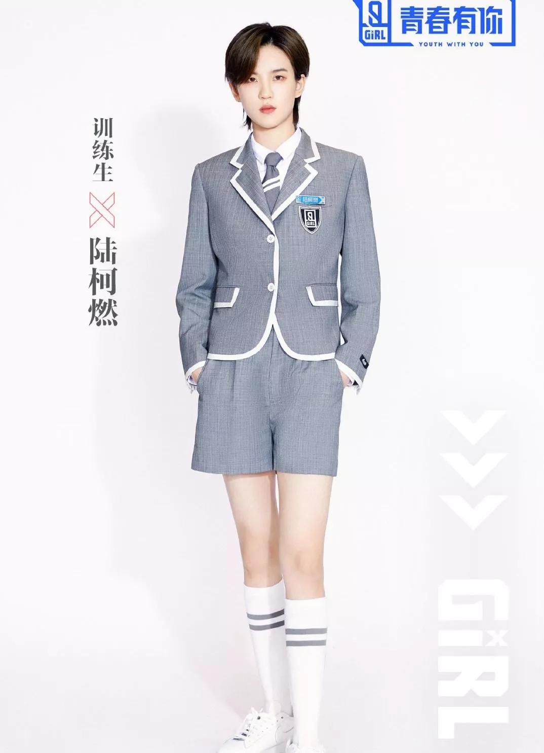 换头又把这个小花搞了；二台内部烂透了；小花被前金主黑