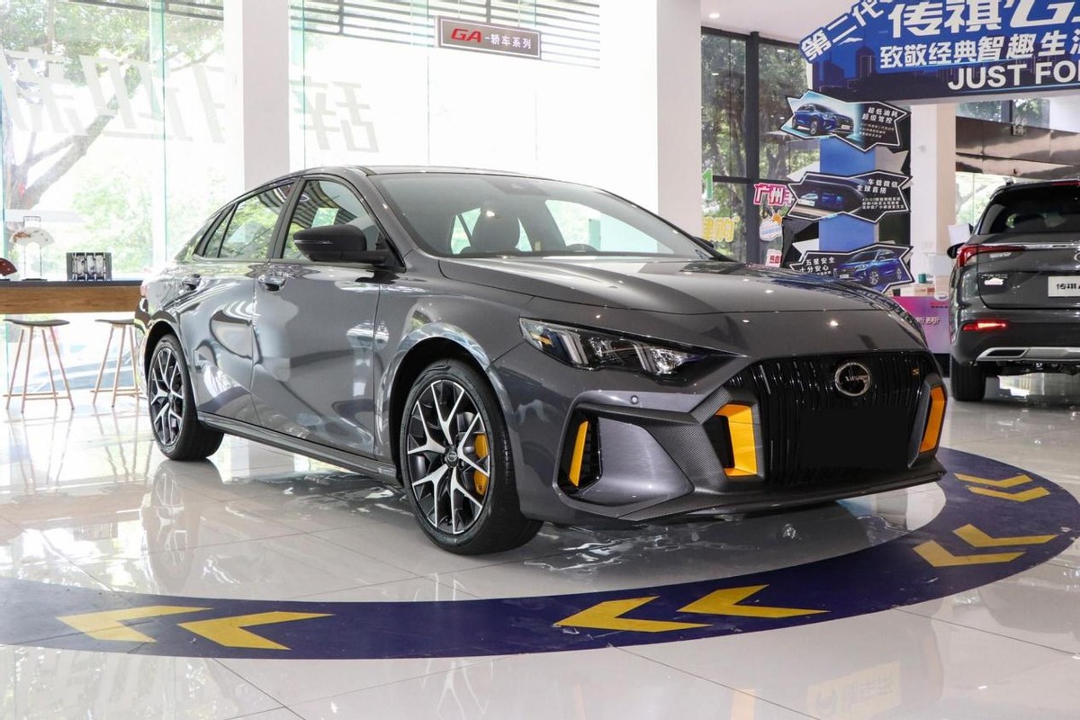 这几款运动轿车售价15万7秒破百,20万动力强加速快的四驱suv