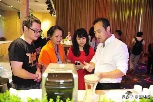 25岁研究出世界上第一台豆浆机，打造138亿财富王国