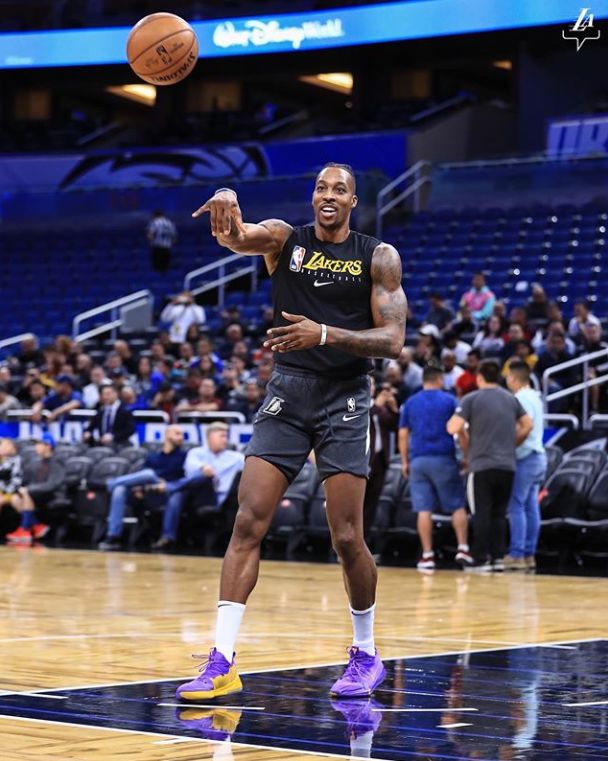 TravisScottxNike大招来袭！“黑*诱色**惑”势必引发不小波动