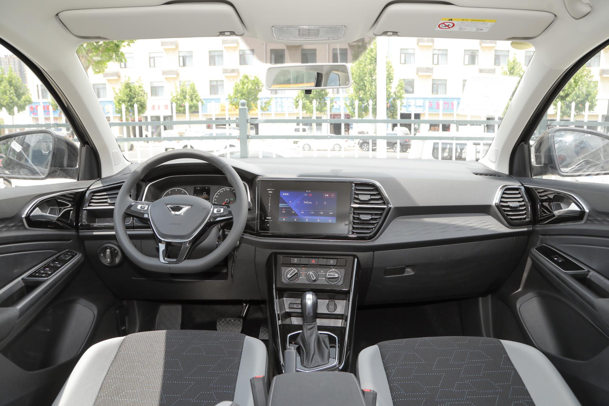 10万元买这3款suv大气有面子,6万内搞定这三款suv最适合年轻人