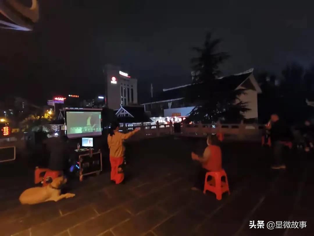 恩施风雨桥老年音乐团队,恩施风雨桥老人乐队