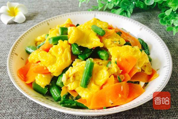 它是“蔬菜之王”，价格虽贵，遇见总要买，清热减肥，春天最鲜嫩