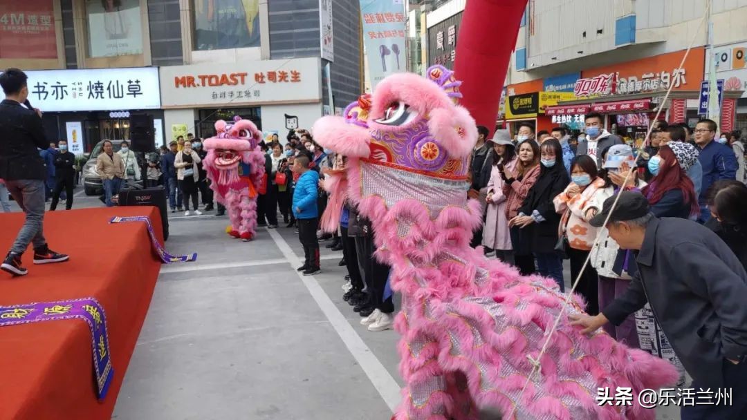 甘肃兰州体彩中心,体彩店快闪