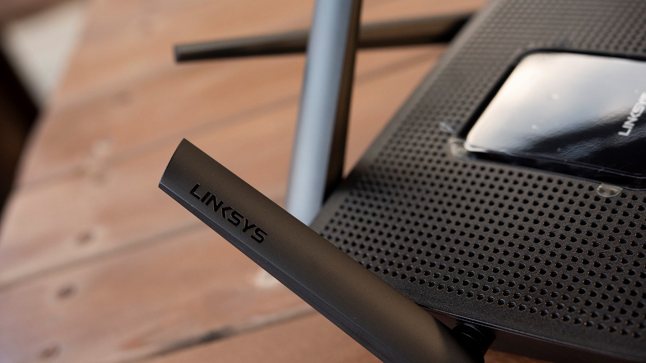 玩游戏总掉线你还能忍？中大户型无线网络覆盖之MR9000X组网实战