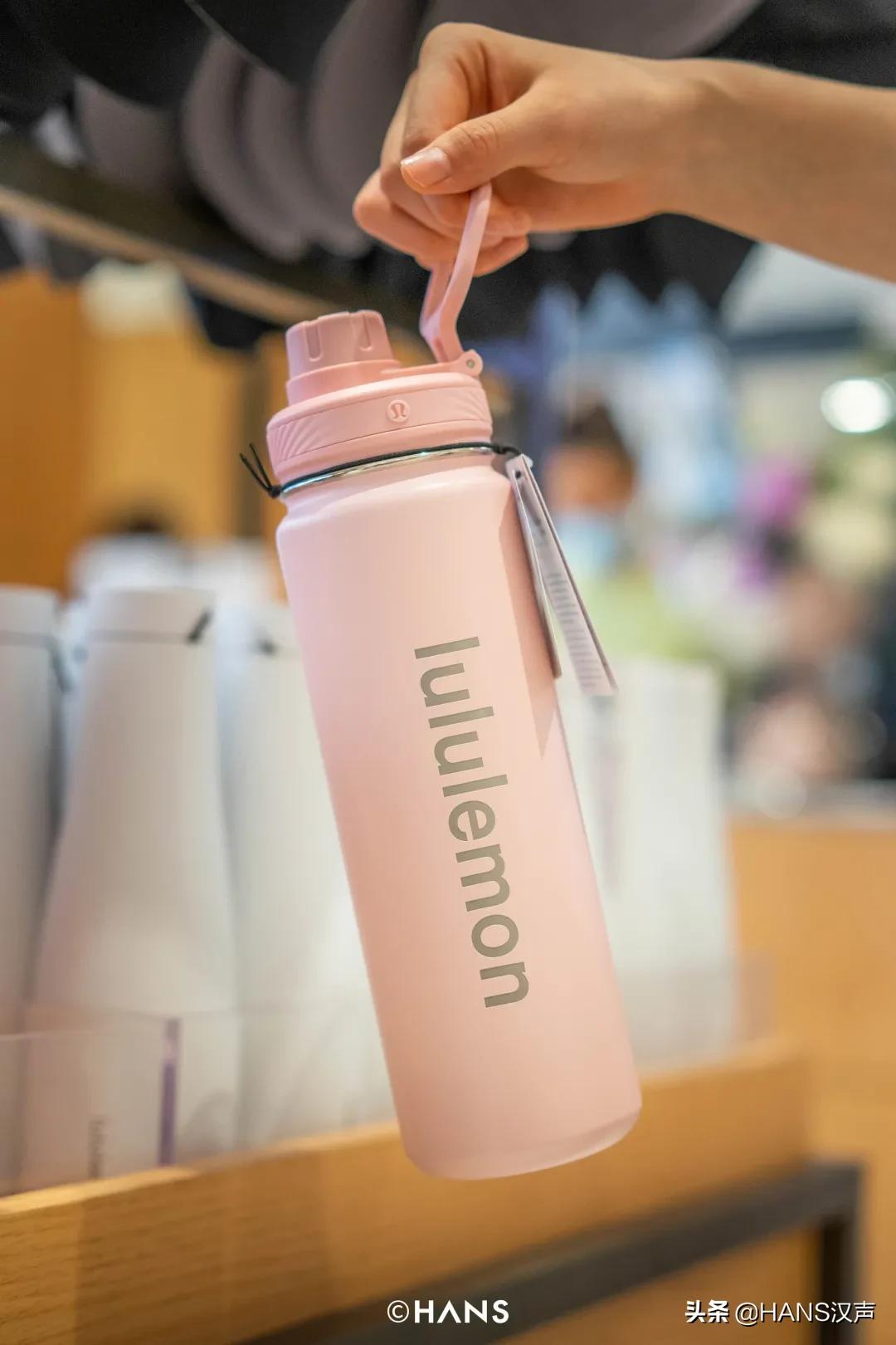 时髦好看三观正，lululemon武汉恒隆新店，爱了