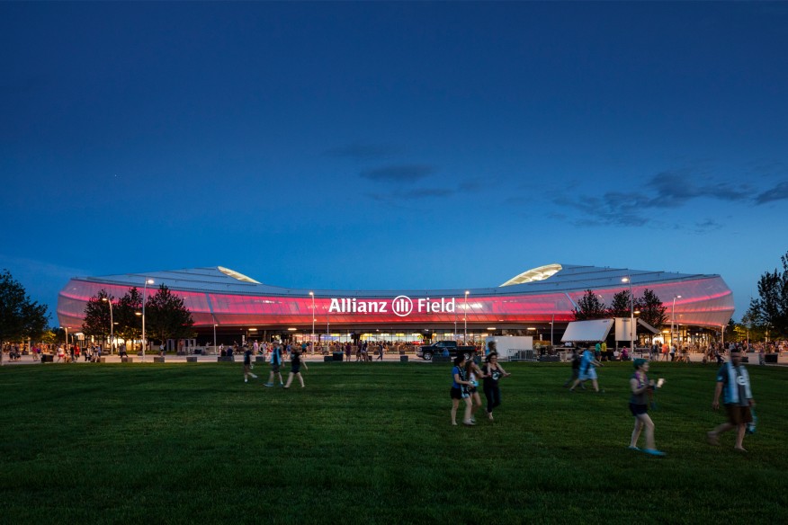 不踢足球,不踢世界杯