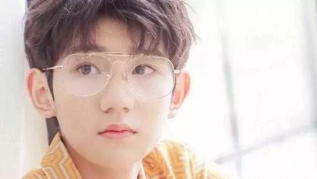 几种常见的眼睛形状,各类眼睛的形状及图解