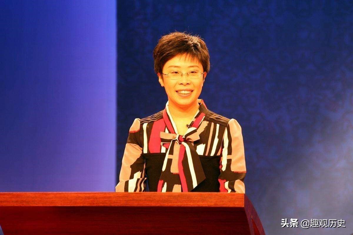 从国学大师到跌落神坛蒙曼,蒙曼古诗100首解读