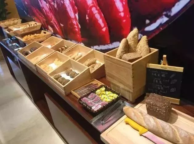 ¥799起/套-五一端午不加价！全家住金鸡湖畔酒店，吃海鲜大餐！