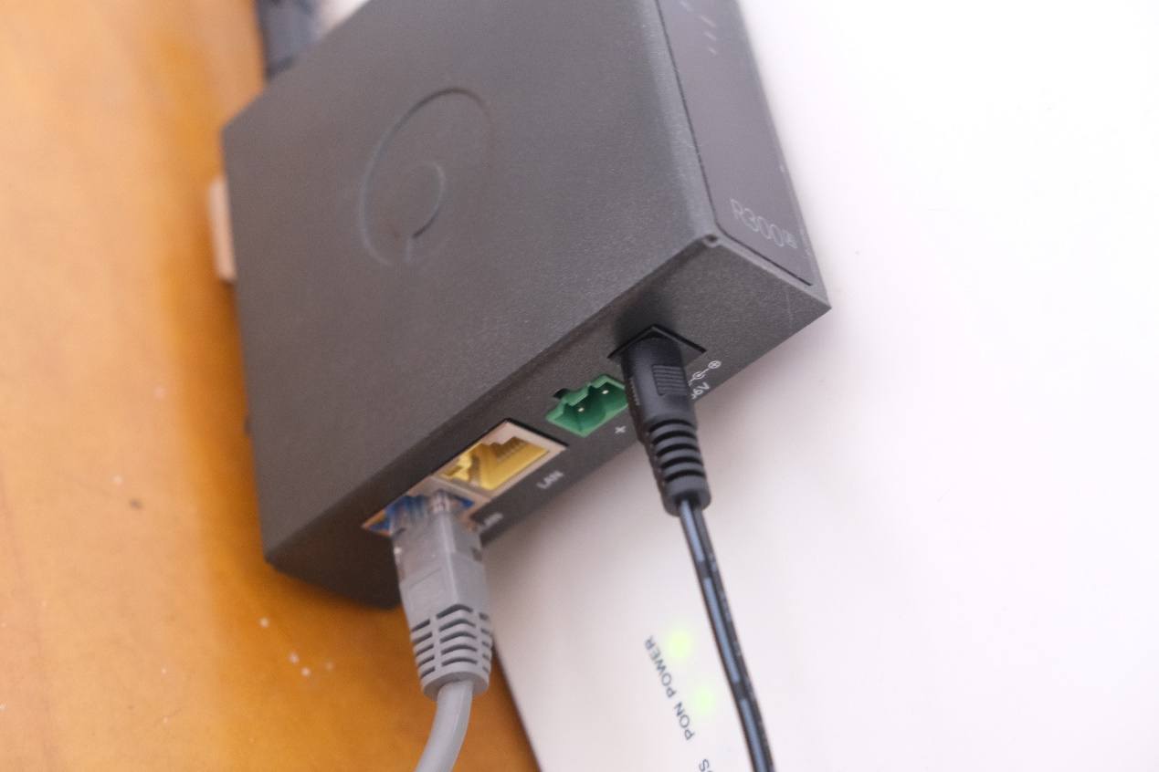 蒲公英r300插卡4g路由器怎么设置,蒲公英路由器r300s评测