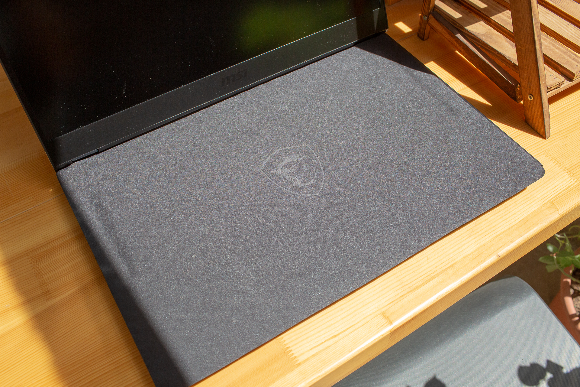 微星ge76游戏性能测试,花了2w买了一辆三菱帕杰罗