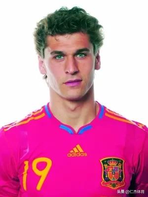 西班牙足球十大球星图片,西班牙足球10大球星