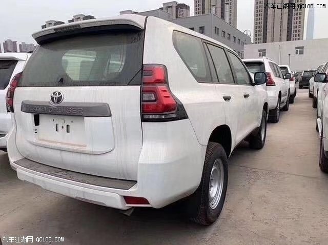 19款霸道2800vx价格,19款2800霸道柴油试驾