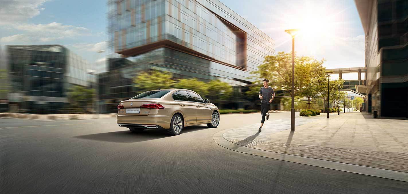 大众新宝来属于运动型轿车吗,大众新宝来买手动还是自动