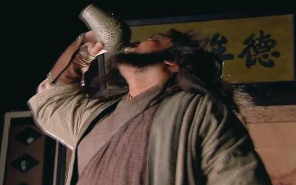 李逵第一次遇见宋江的心理,李逵宋江是否存在真挚的友情