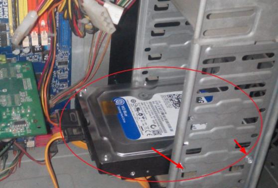 台式电脑光驱接线可以接硬盘吗,移动硬盘盒接线方法