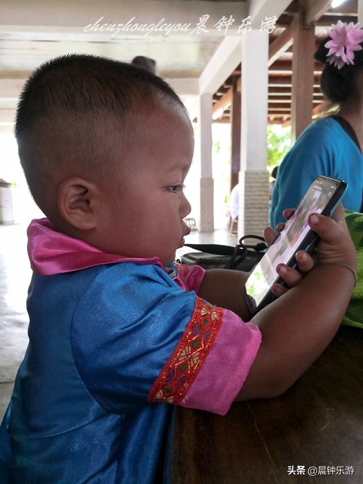 布朗弹唱情歌对唱,布朗弹唱