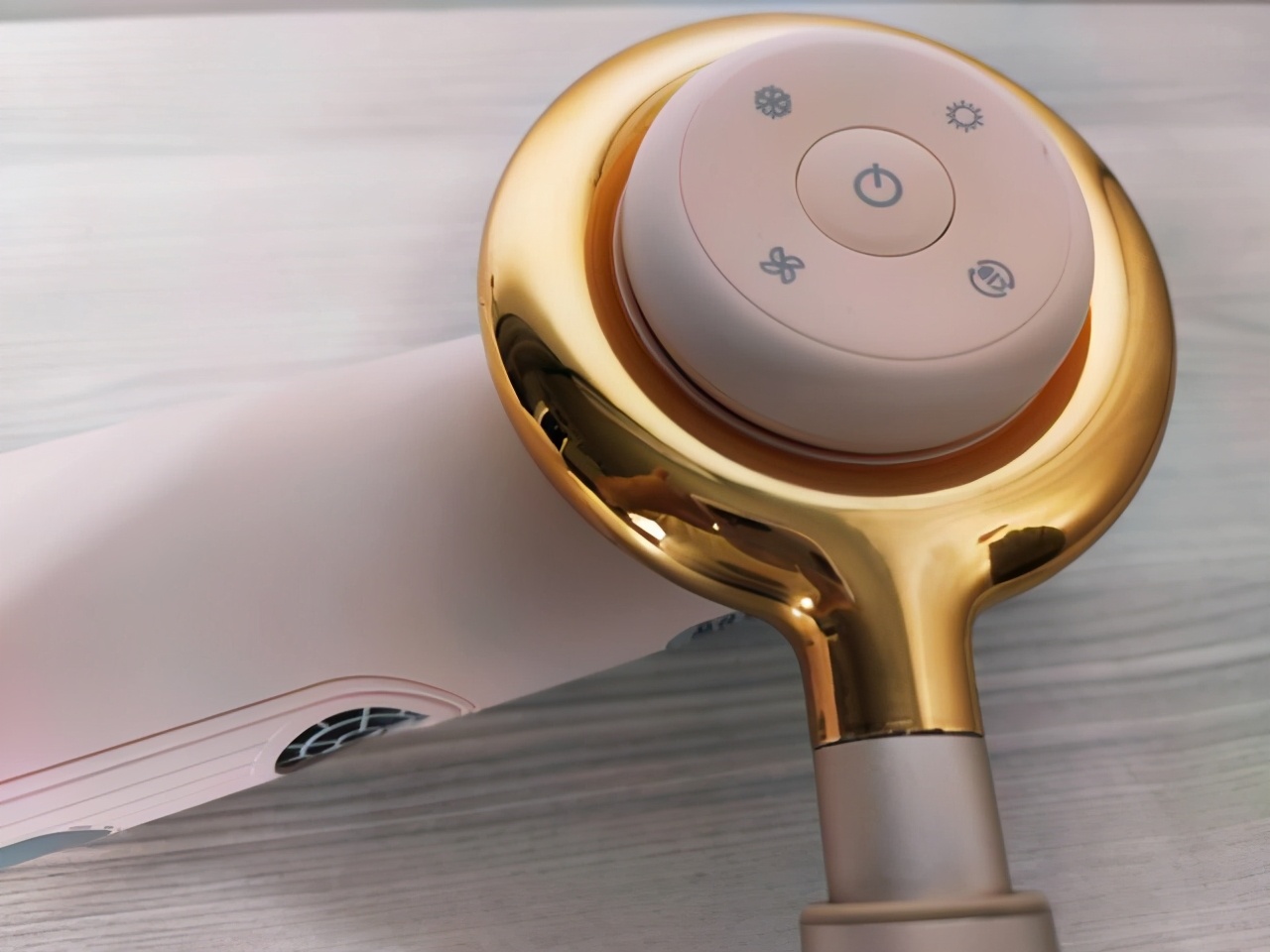 品仕乐立式吹风机的缺点,品仕乐立式吹风机哪个型号好用