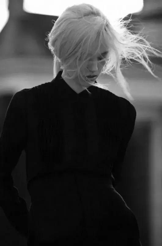 治愈失眠听的英文歌,十首睡眠英文歌