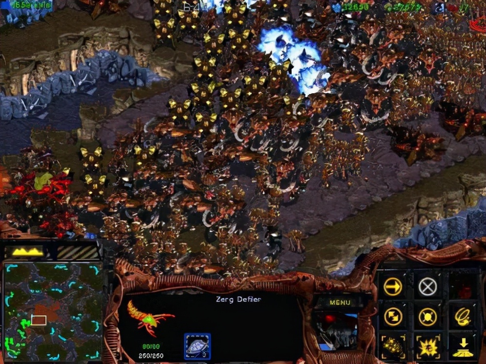 网吧里现在玩的传奇游戏,零几年网吧最火的游戏传奇