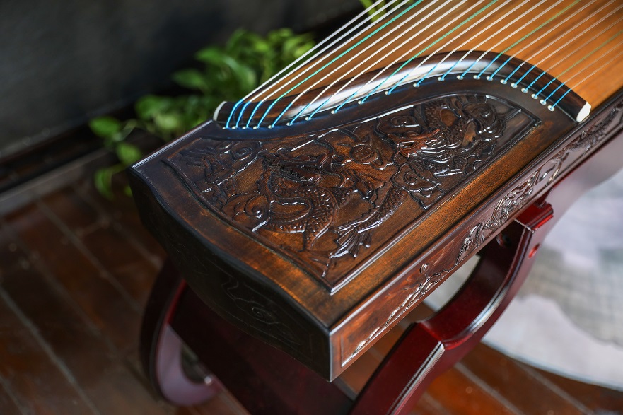 润扬黑檀素面古筝怎么样,润扬古筝返璞归真