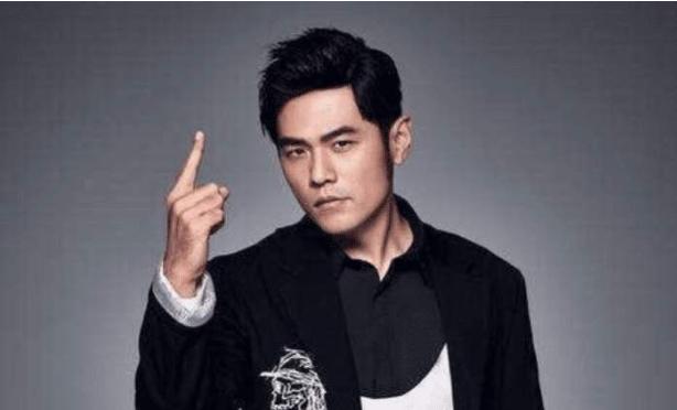 周杰伦这么自律的人都戒不了奶茶,周杰伦真的爱喝奶茶吗