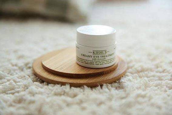 眼霜什么牌子的效果最好用,眼霜哪个牌子的保湿效果最好