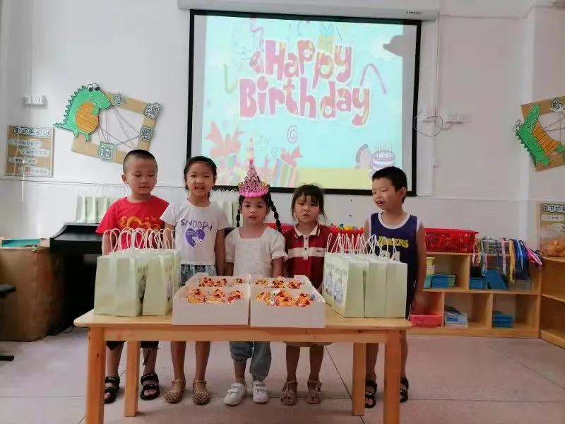 该不该给孩子举办生日宴,孩子应该在幼儿园办生日吗