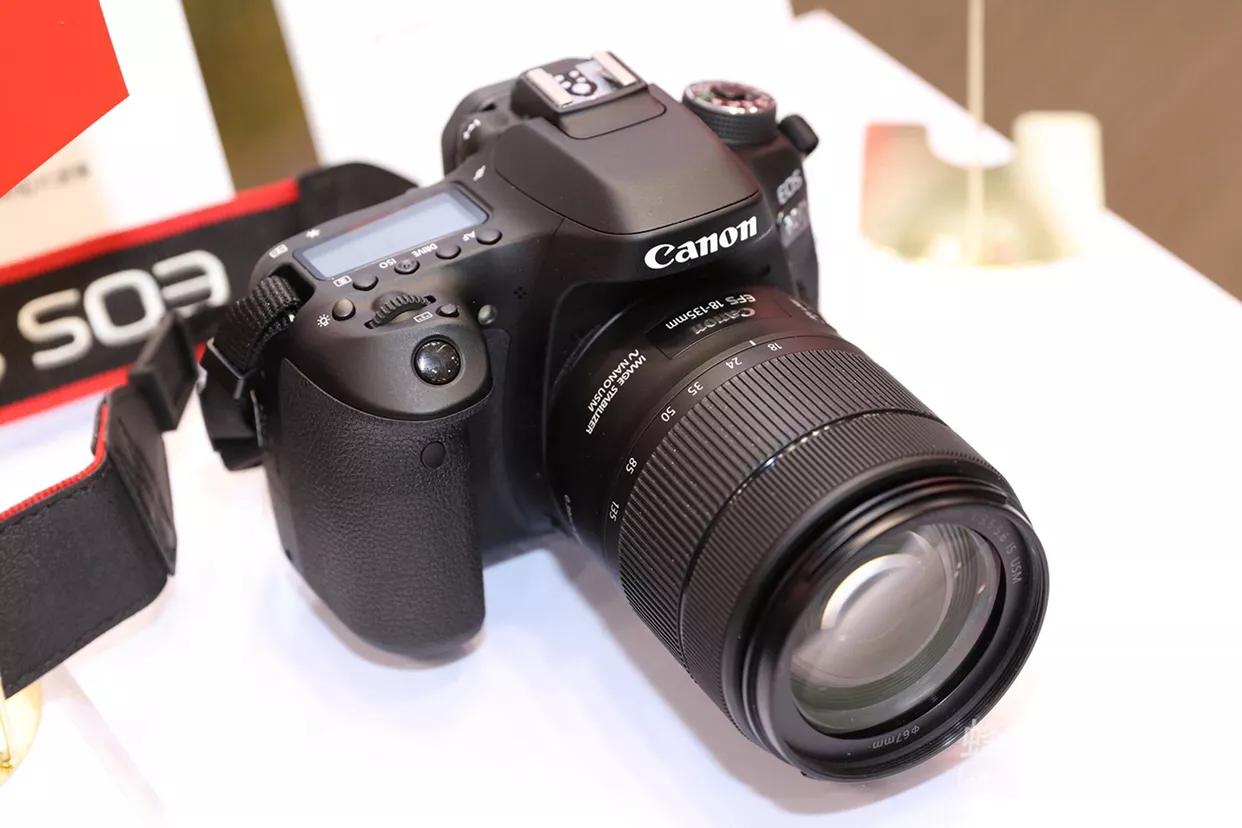 单反摄影入门基础教程全集,京剧摄影入门单反推荐男