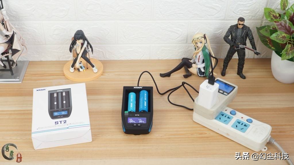 xtar18650锂电池充电器使用说明,xtar18650锂电充电器