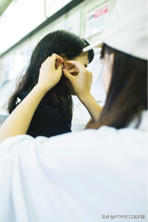 闺蜜拍照如何拍出高级感,闺蜜照怎么拍照好看又上镜