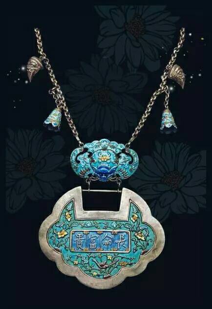 长命锁护身符对宝宝有什么好处,银手镯护身符长命锁红绳的意义