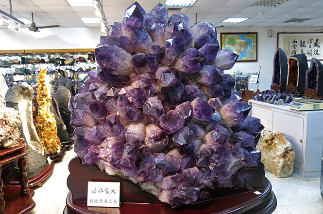 火木命黑曜石黄水晶,紫黄水晶既富贵又招财