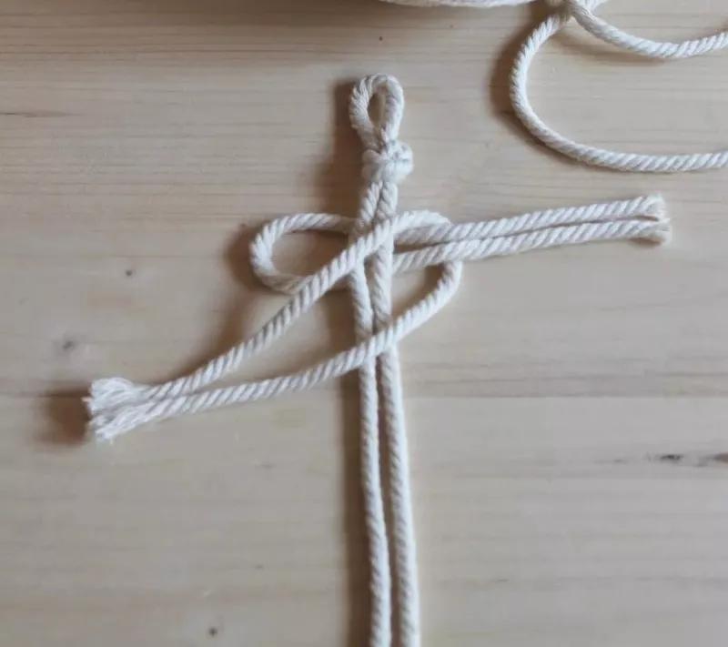 小饰品手绳编织教程,圣诞手绳编织教程简单易学