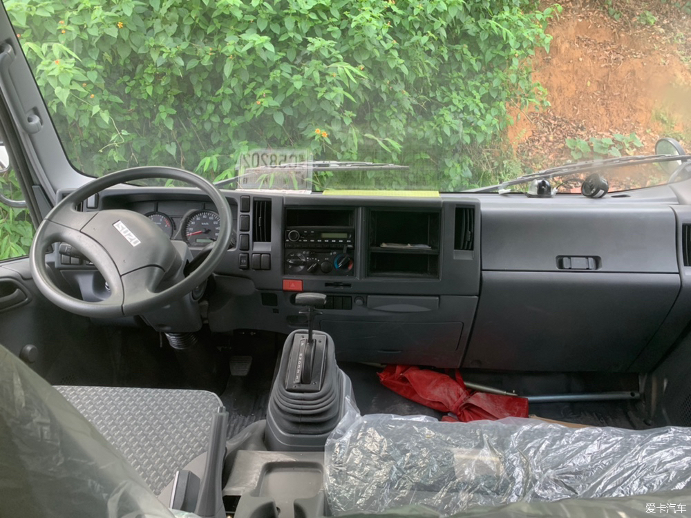 2.0t发动机搭载爱信8at变速箱suv,3.0t柴油v6发动机8at变速箱的车