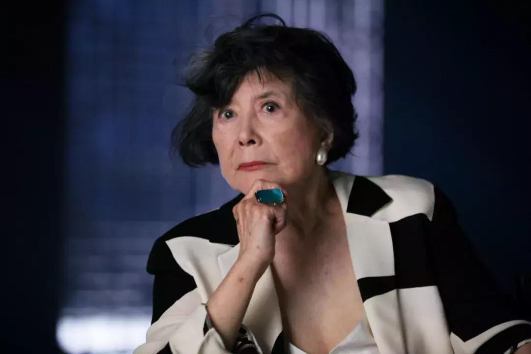 86岁的好莱坞华人教母：我是一只独来独往的豹，不需要结婚