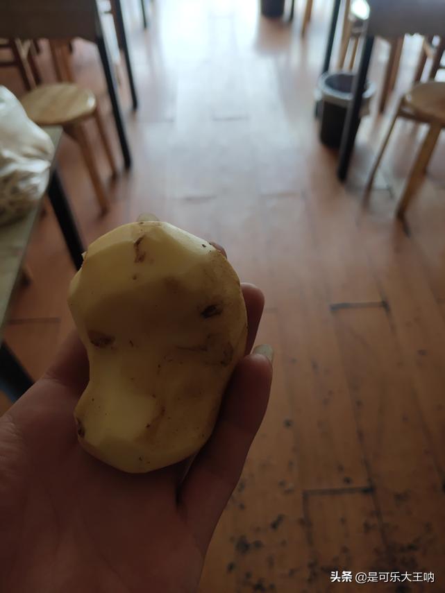 「沙雕图」垂死“棺”中惊坐起，打牌竟然不叫我