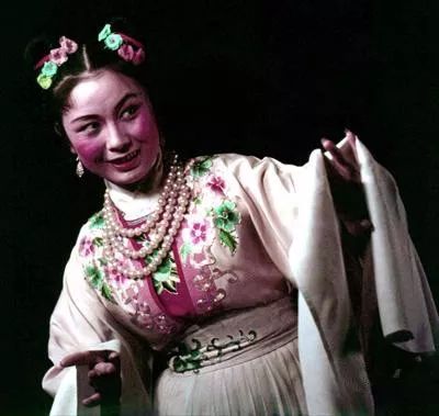 马兰主演黄梅戏天仙配全场戏,黄梅戏天仙配老戏选段