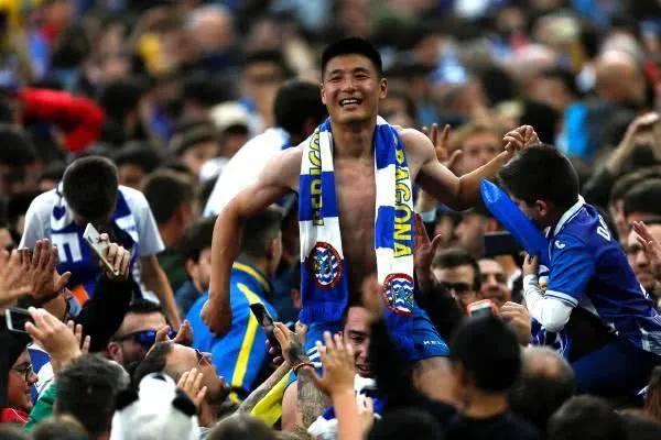 西班牙人来源于哪个民族,西班牙人在巴塞罗那受欢迎吗